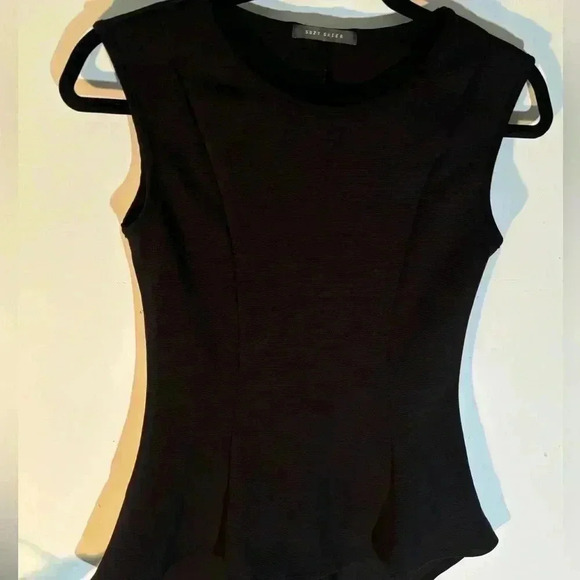 SUZY SHIER Peplum  top - Picture 2 of 5